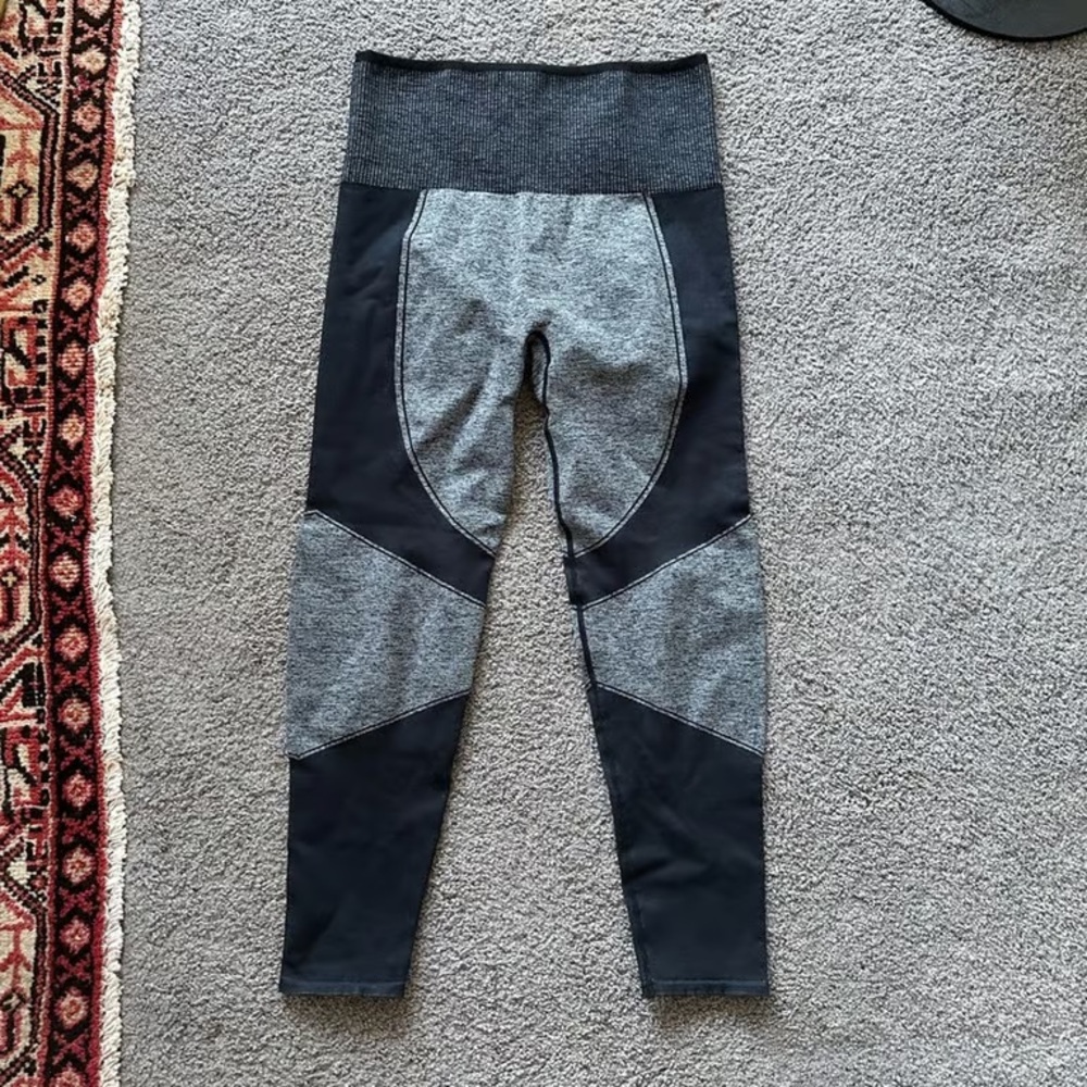 ThirdLove Flex Seamless Compression Leggings - image 1